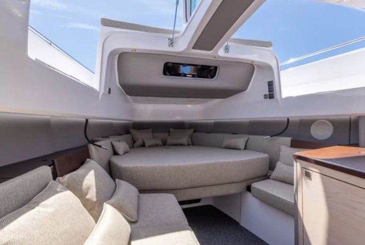 Axopar 45 XC Cross Cabin - axopar.com