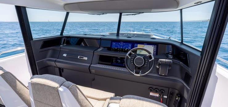 Axopar 45 XC Cross Cabin - axopar.com