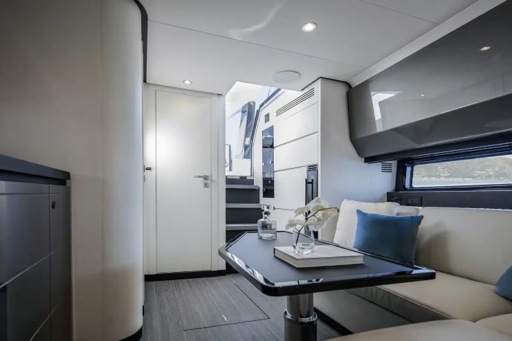 Azimut Verve 48 - azimutyachts.com