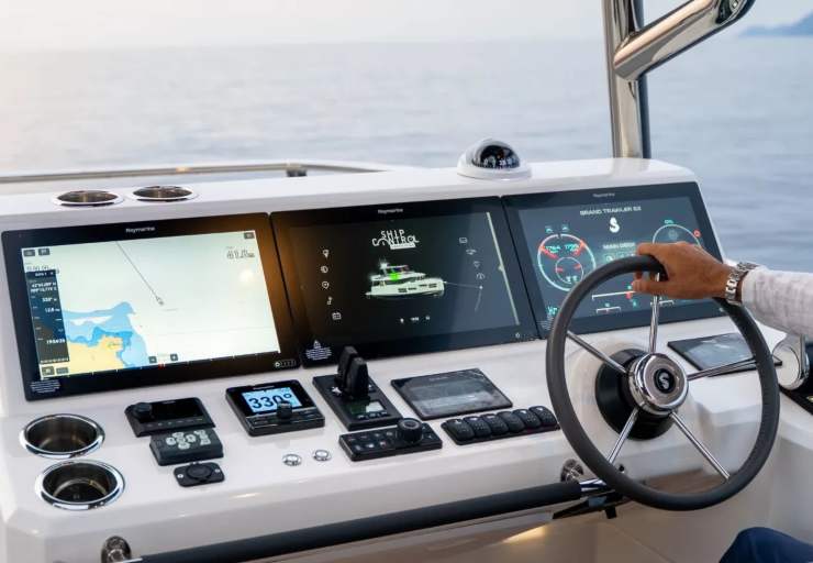 Grand Trawler 63 - beneteau.com