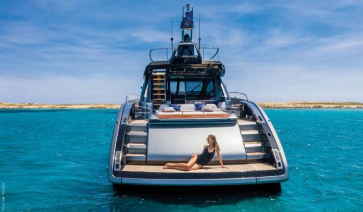 Riva '66 Ribelle - riva-yacht.com