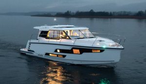 Aquadorboats 400HT - aquadorboats.fi