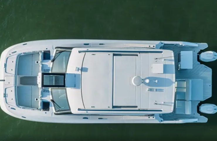 Aquila 42 Coupe - aquilaboats.com