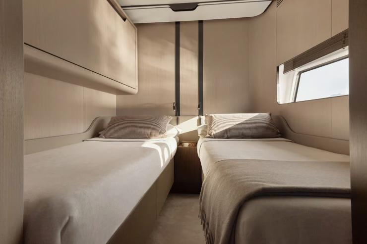 Azimut S8 - azimutyachts.com