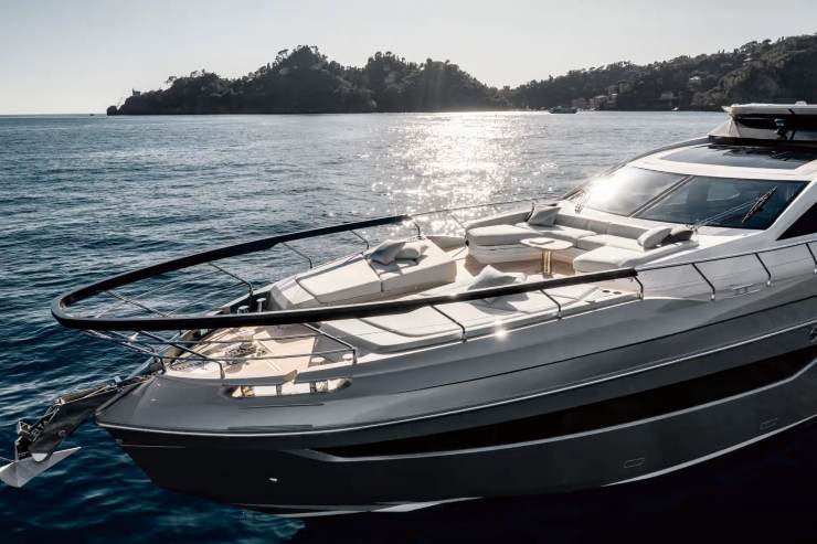 Azimut S8 - azimutyachts