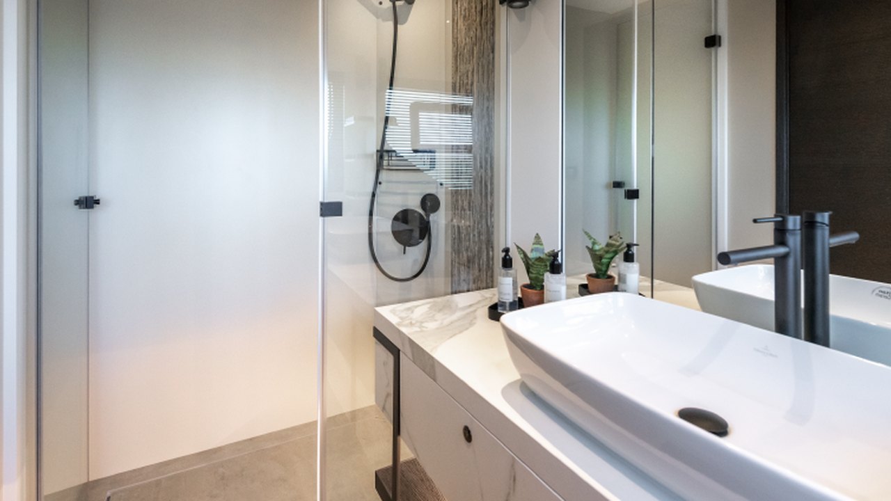 Bagno armatoriale del Numarine 22XP