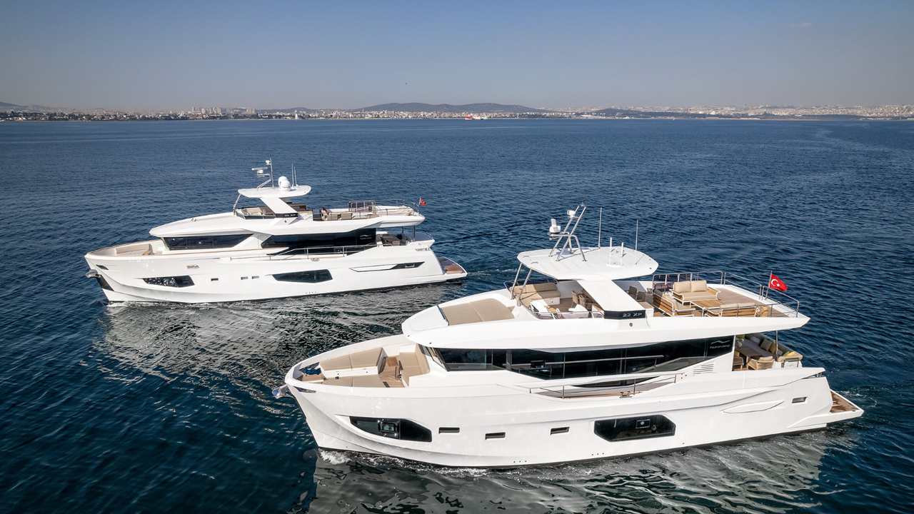 Due Numarine 22XP in navigazione