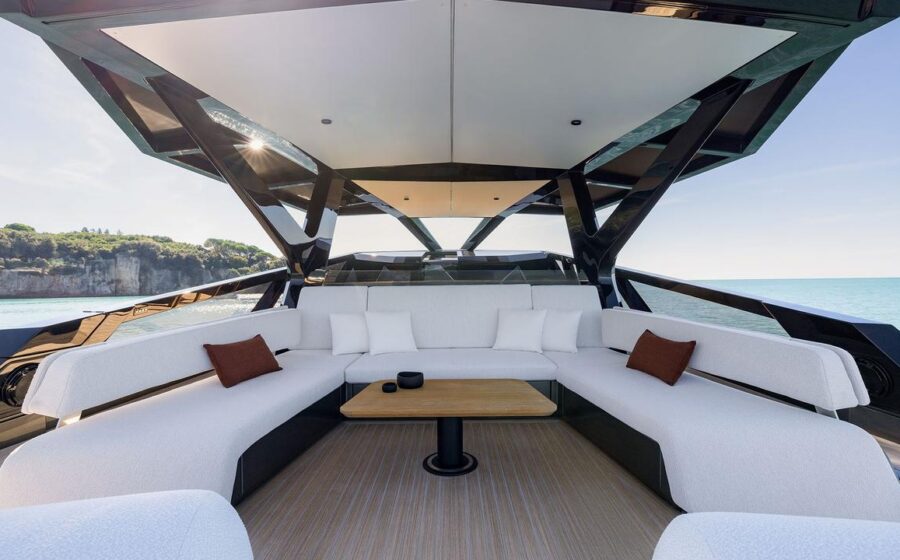Sundeck del Wallywhy 150