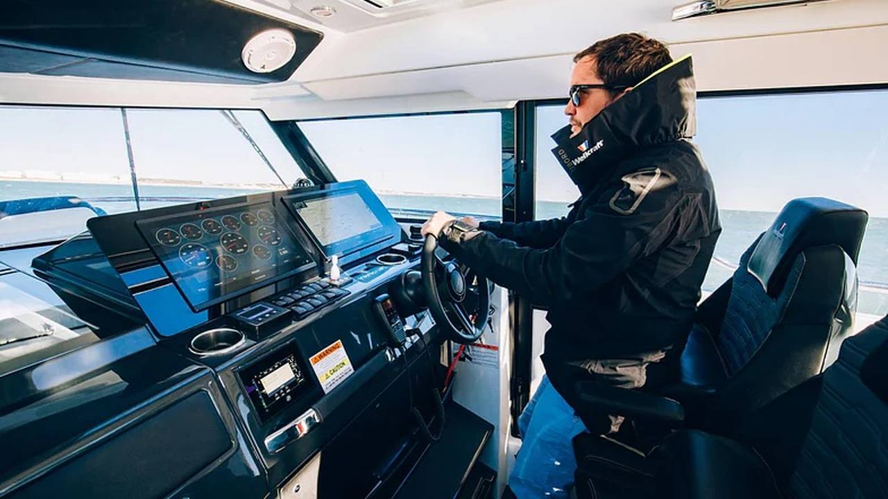 Plancia del Wellcraft 38 Explorer