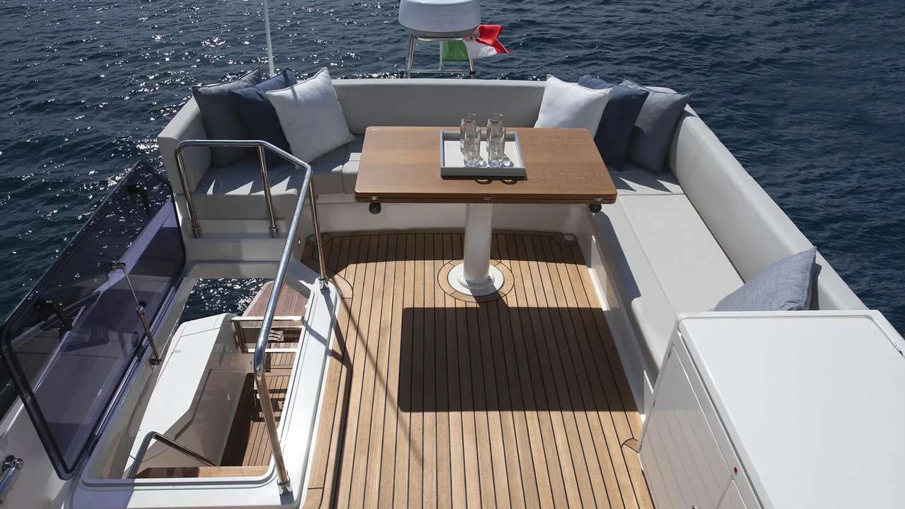 Flybridge del Ferretti Yachts 500