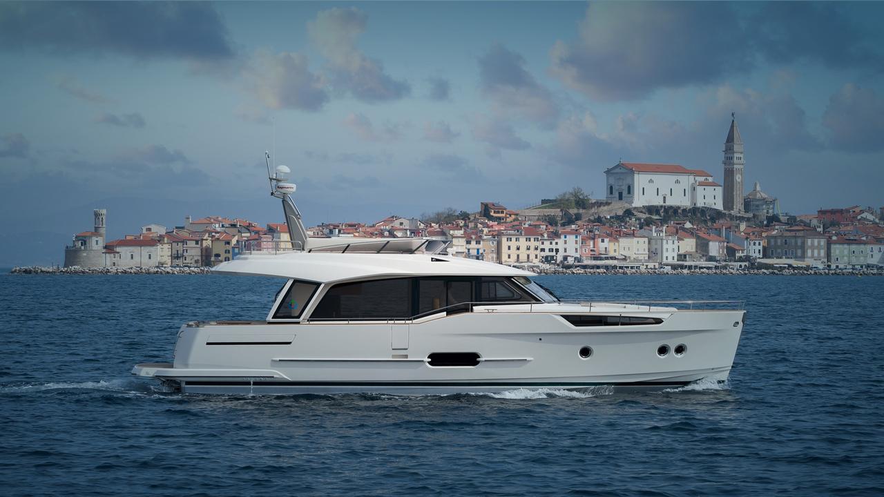 Greenline 48 Fly in navigazione