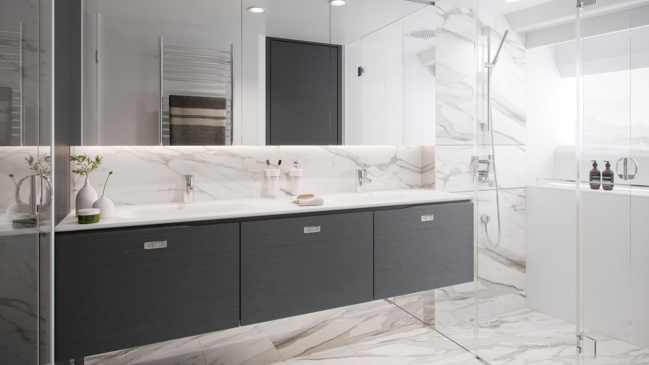 Princesse Y95 salle de bain armatoriale