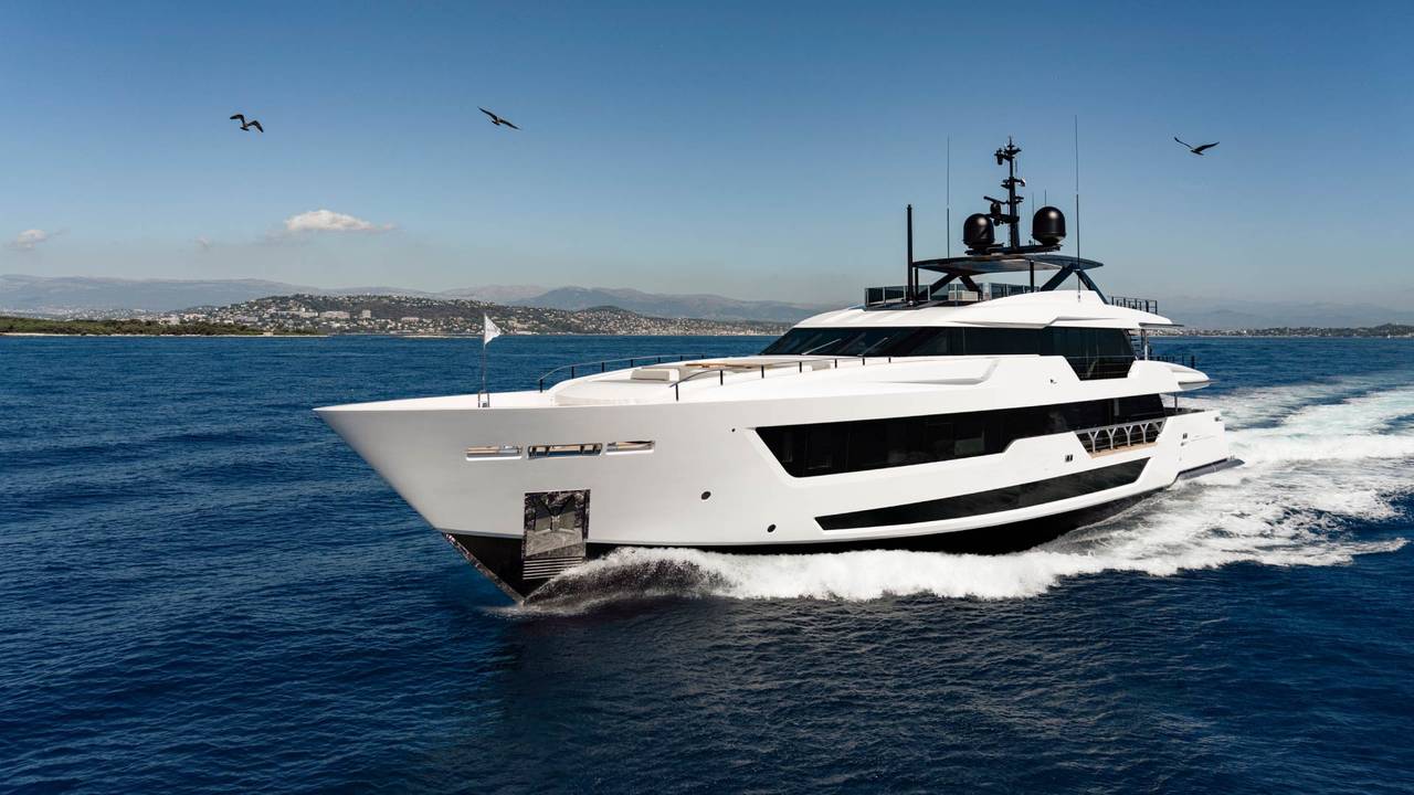 Profilo del Custom Line Saetta 140