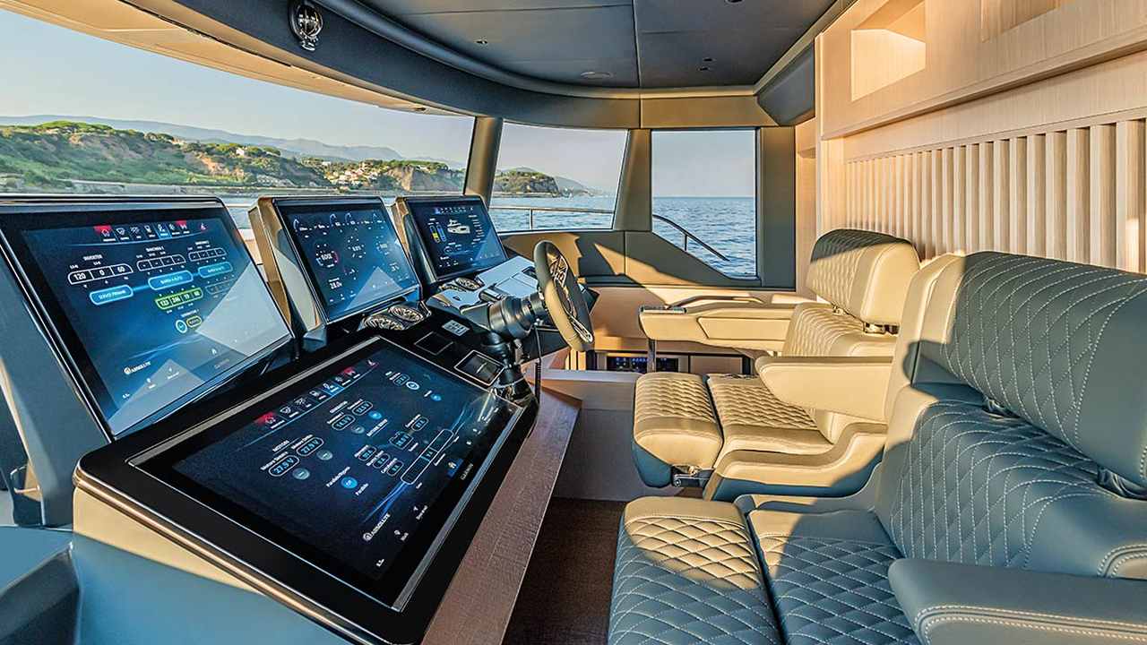 Interior of Absolute Navetta 70