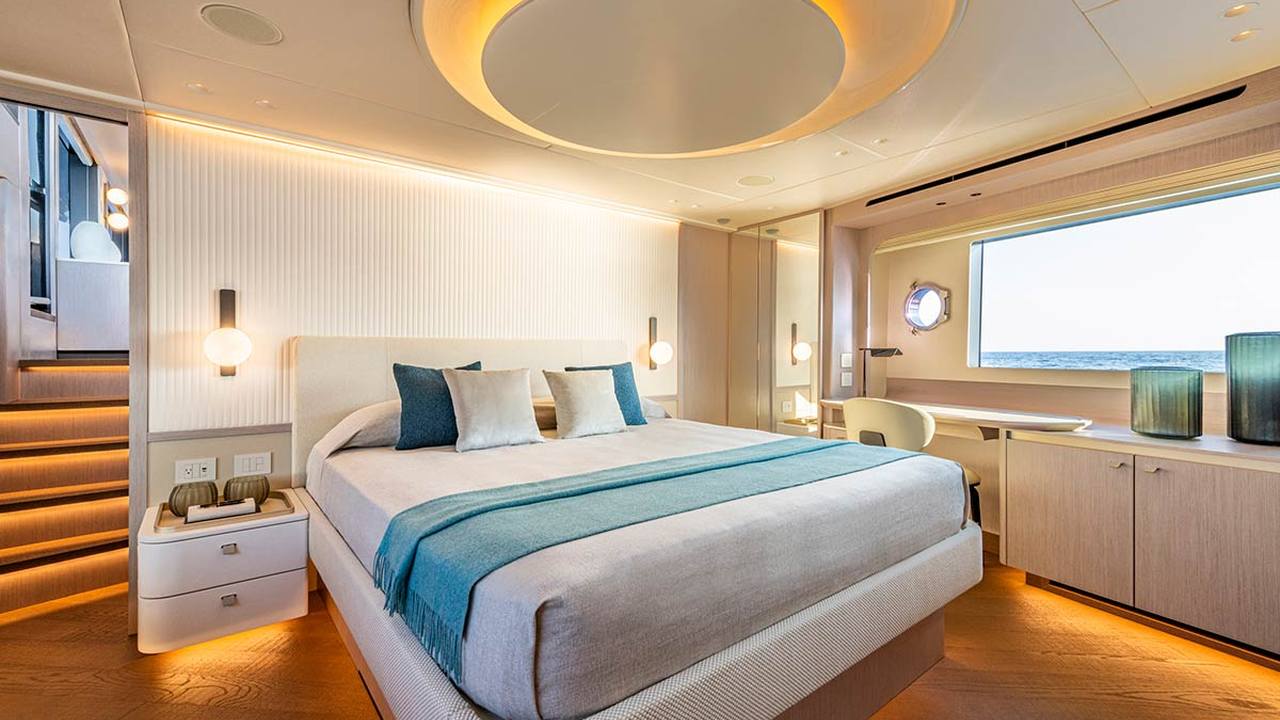 Shipyard Cabin 70