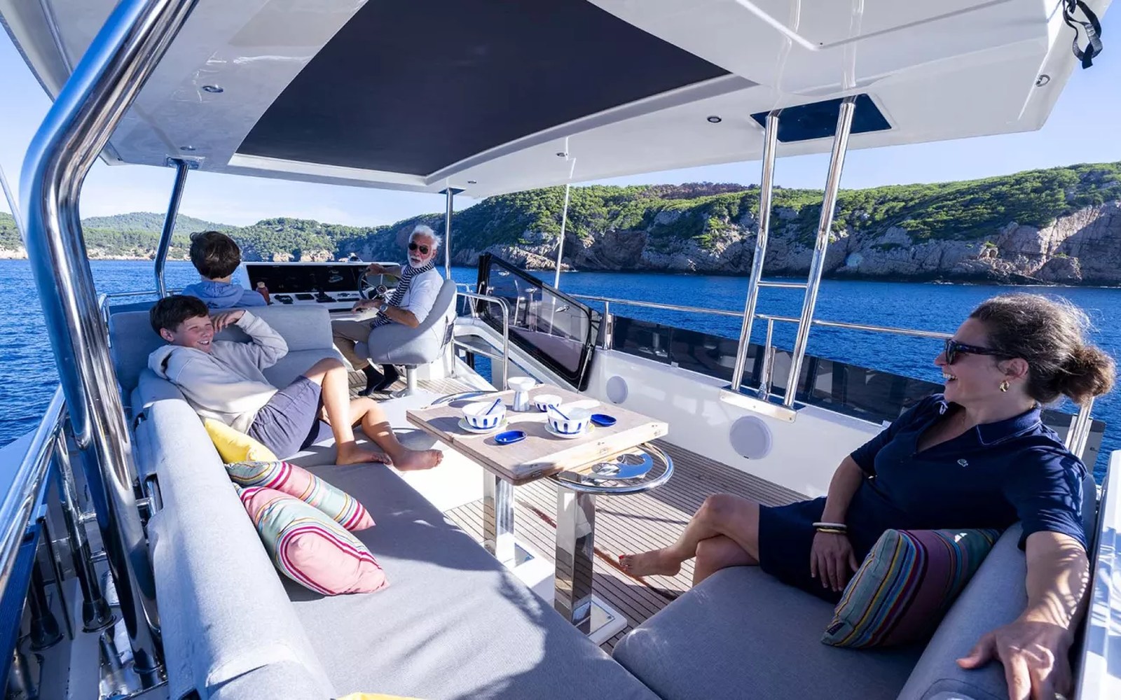 Beneteau Swift Trawler 54: passagemaker moderno con 3.440 litri di gasolio — fotografia 10