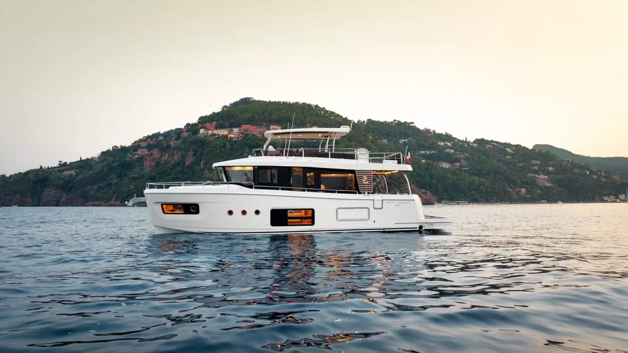 Beneteau Swift Trawler 54: passagemaker moderno con 3.440 litri di gasolio — fotografia 5
