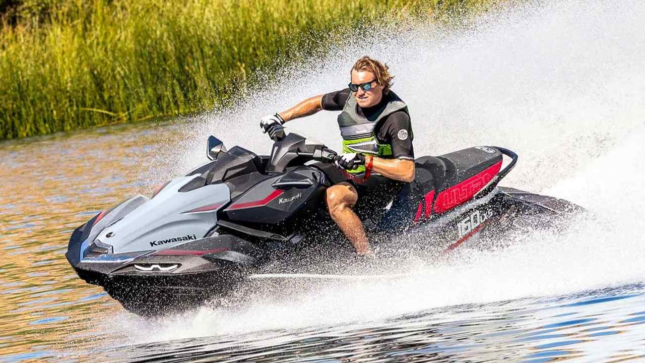 Kawasaki Ultra 160 LX-S 2026: il touring aspirato che privilegia controllo e autonomia — fotografia 5