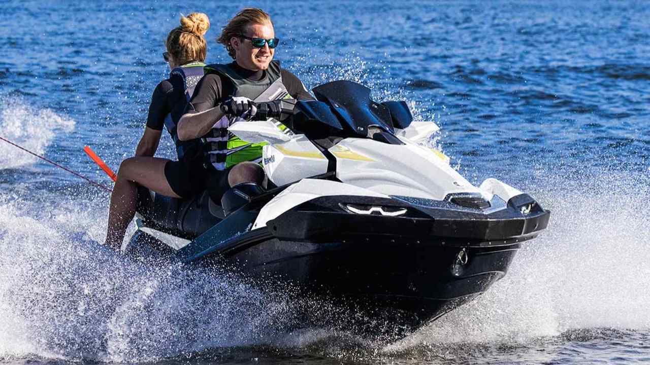 Kawasaki Ultra 160 LX-S 2026: il touring aspirato che privilegia controllo e autonomia — fotografia 6
