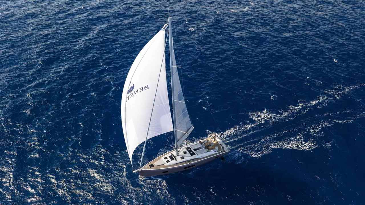 Beneteau Oceanis 52: 30% di pozzetto in più e una carena pensata per navigare — fotografia 4