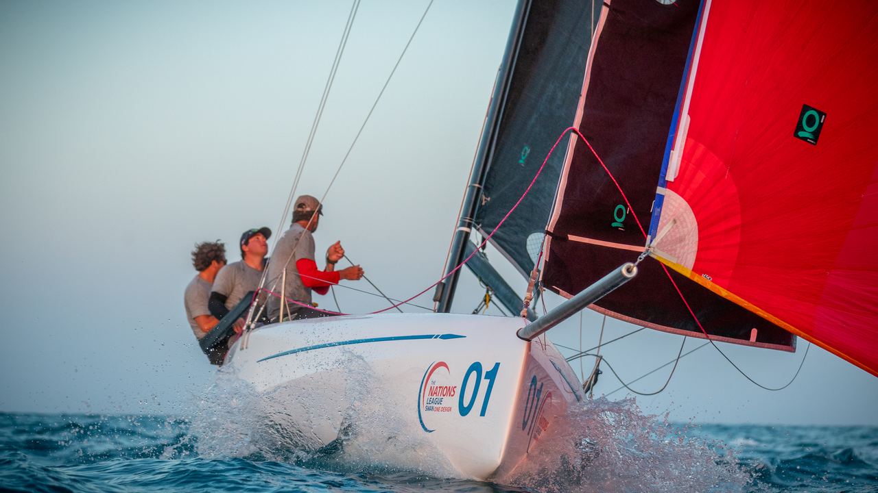ClubSwan 28 in navigazione con vela portante