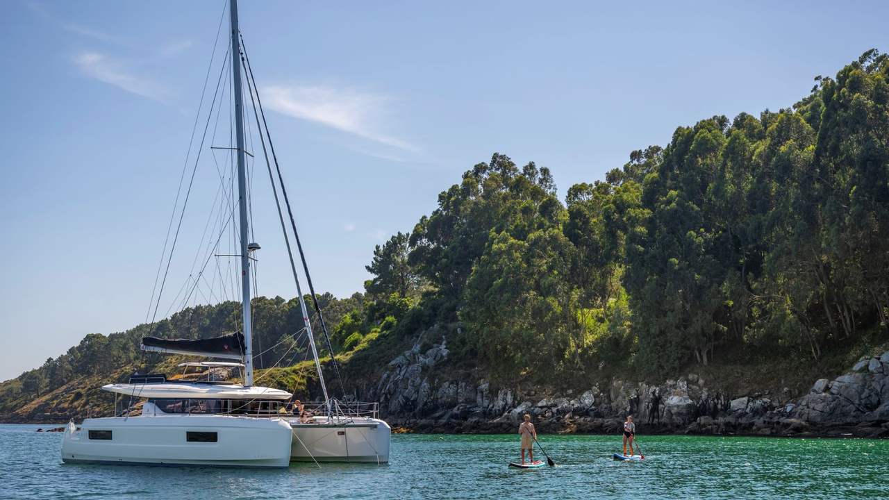 Lagoon 43: il catamarano da 13,85 metri con accessi poppieri ripensati — fotografia 10