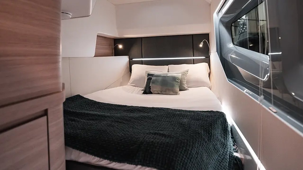 Cabina dell'Aquila 42 Coupe