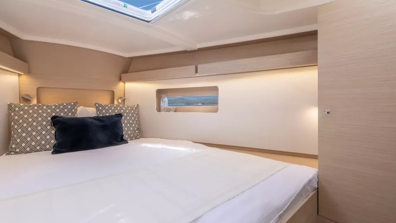 Cabina doppia della Oceanis 37.1