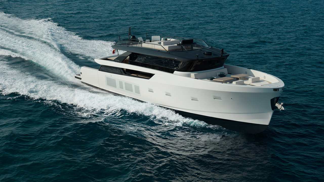 Bluegame BGX83 in navigazione