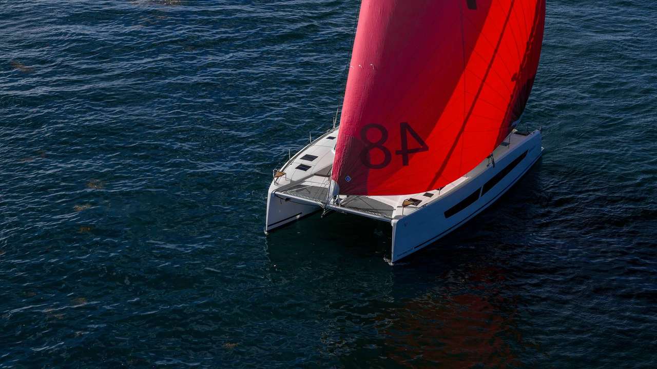 Fountaine Pajot FP48 fotografato dall’alto