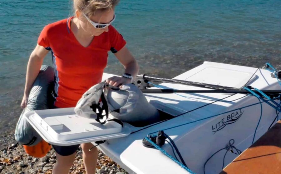 Prepara&ccedil;&atilde;o do leme em Liteboat XP16