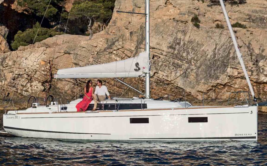 Oceanis 38.1 noch auf der Seite gesehen