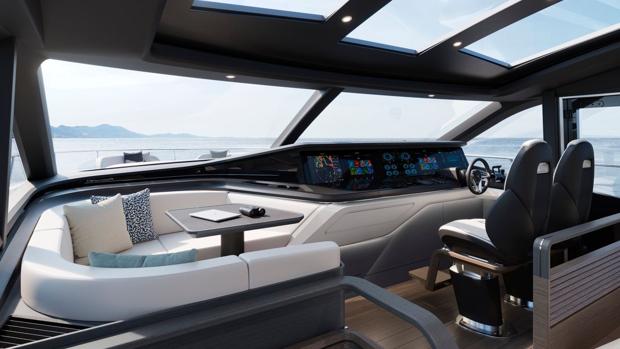 Plancia interna della Princess S80
