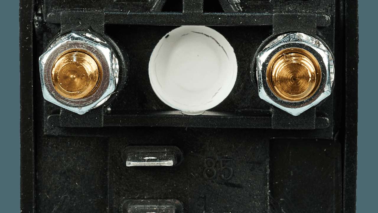 Checklist combinatore batterie Victron Cyrix in barca 6