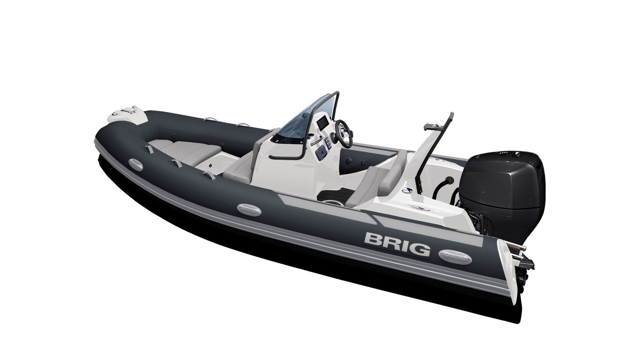 BRIG Eagle 5 in dark configuration