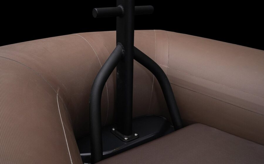 Palo di traino del BRIG Navigator 26