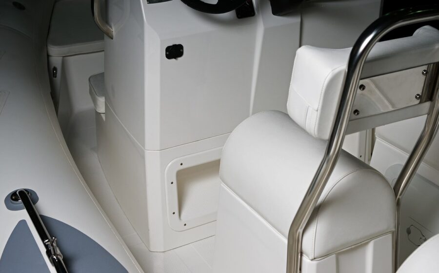 BRIG Navigator console 610