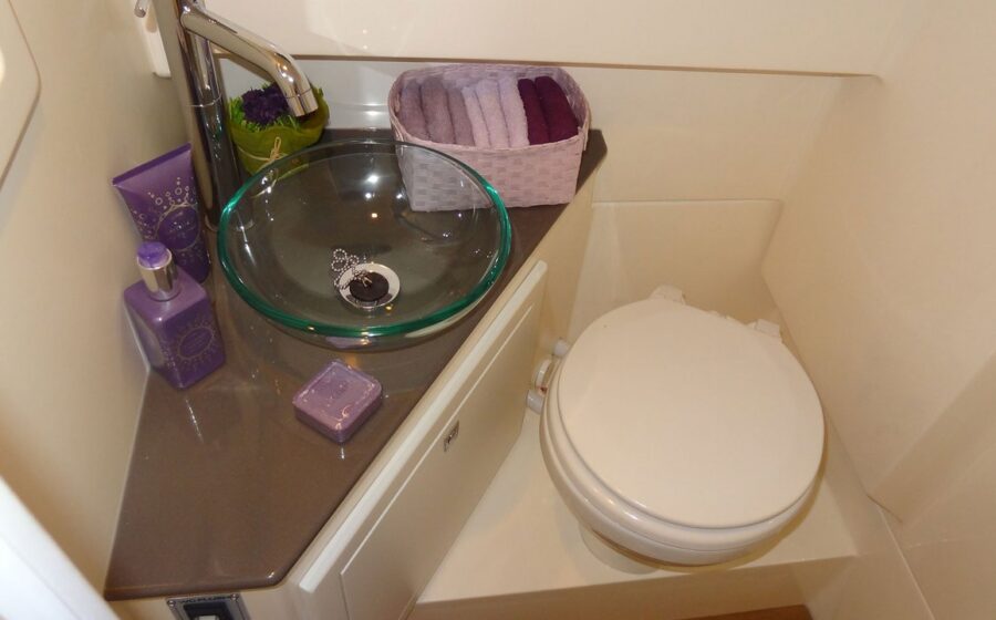 Toilette del Capelli Tempest 850 WA