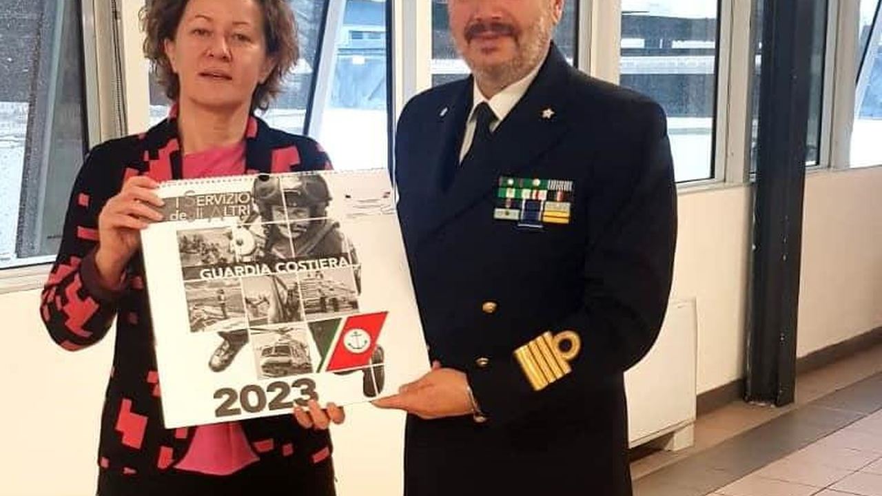 Personale marittimo impegnato in pattugliamento