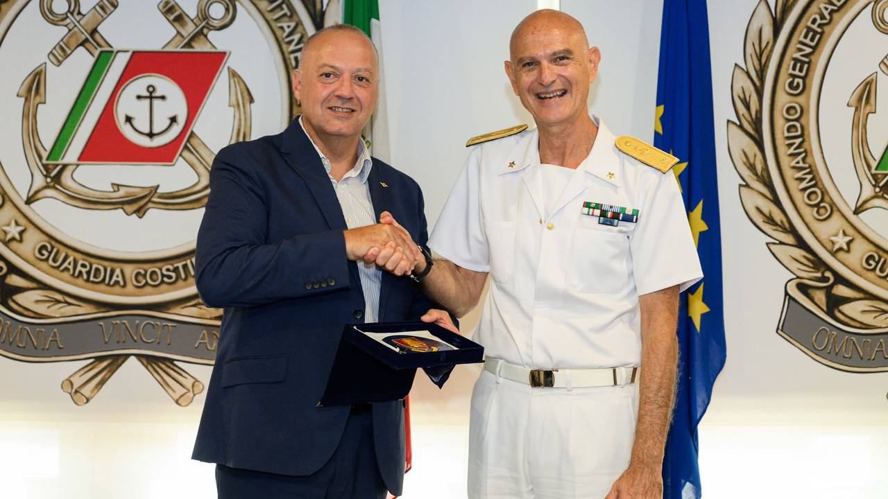 Controllo di sicurezza svolto dalla Guardia Costiera