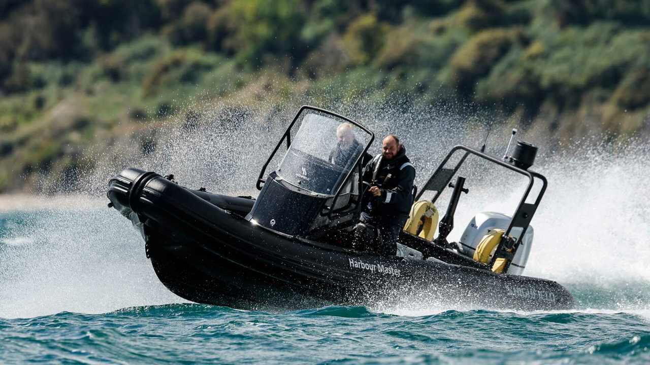 Highfield Patrol 660 in sailing with crew