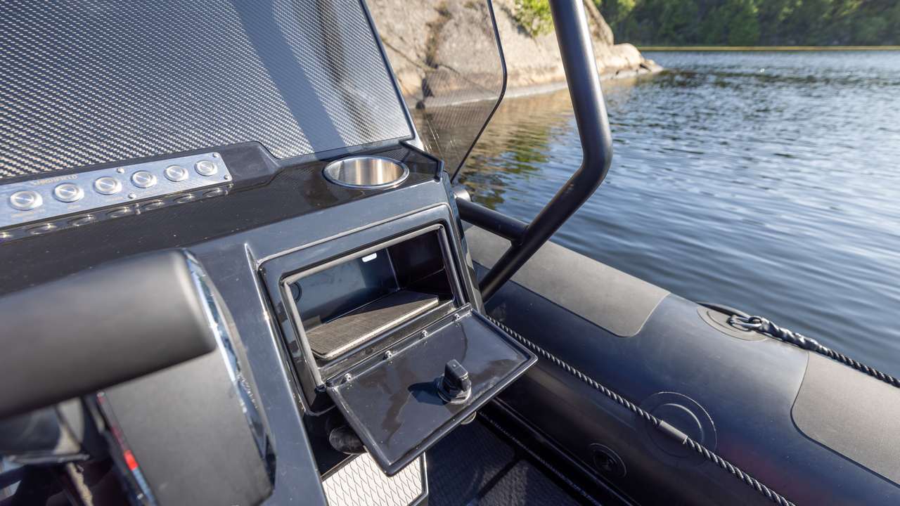 Console et pont Highfield Patrol 700