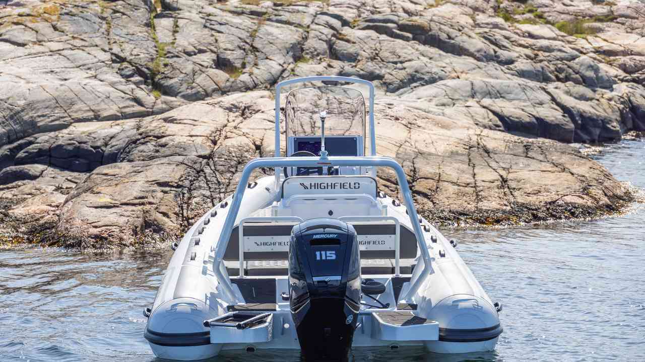 Poppa del Highfield Sport 560 alla fonda
