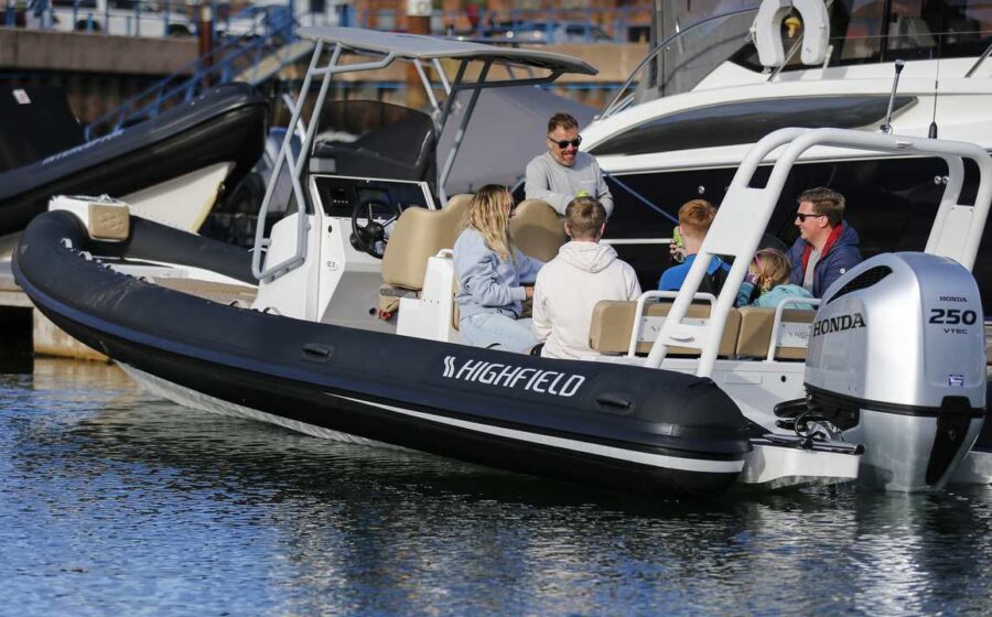 Highfield Sport 760 moored seen from stern