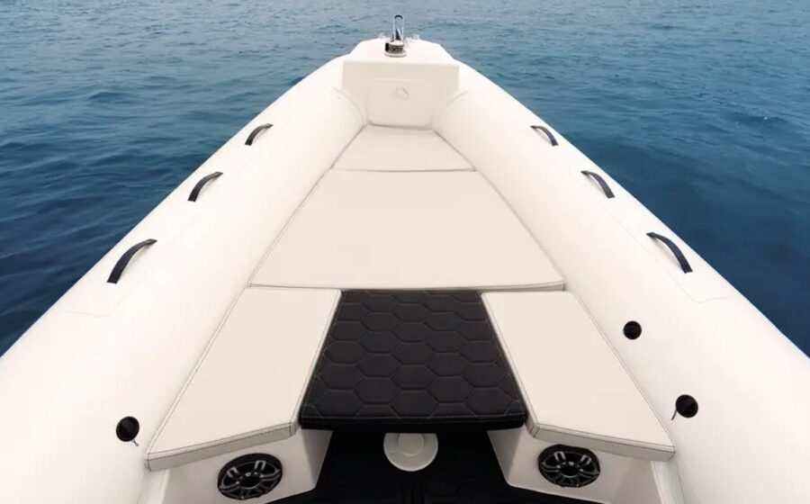 Prendisole prodiero del PY Yacht PY60
