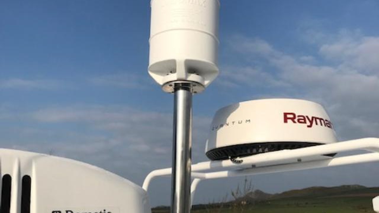 Riflettore radar per checklist nautica