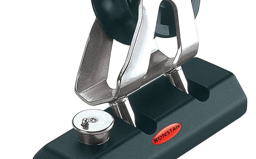 Installazione Ronstan Series 22