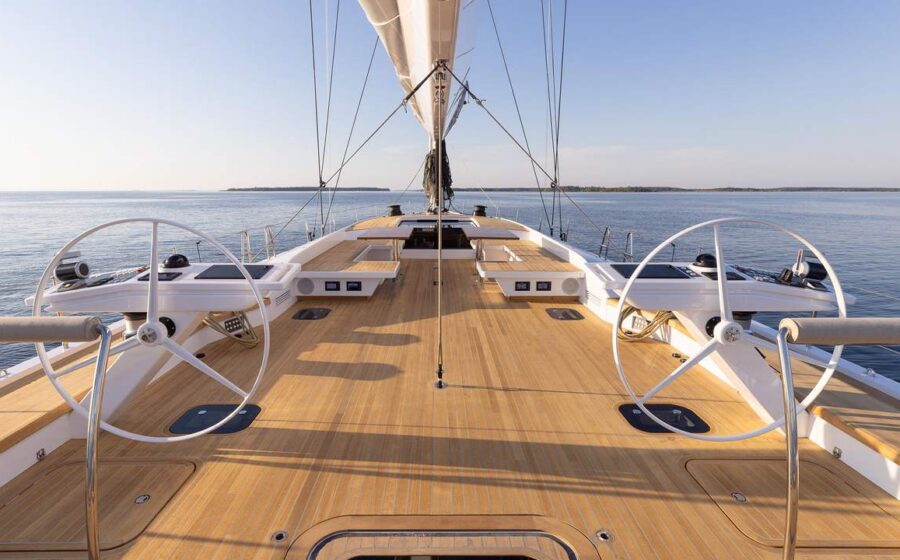 Timonerie della Swan 88