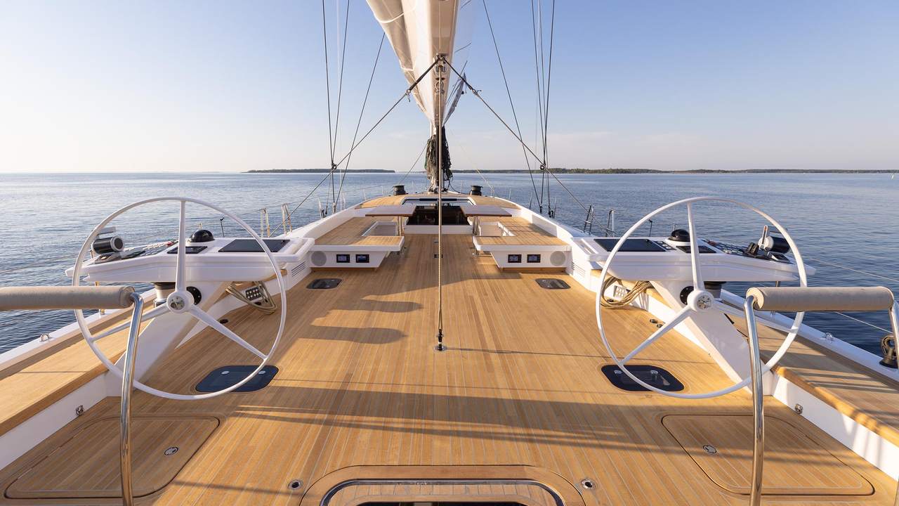 Timonerie della Swan 88