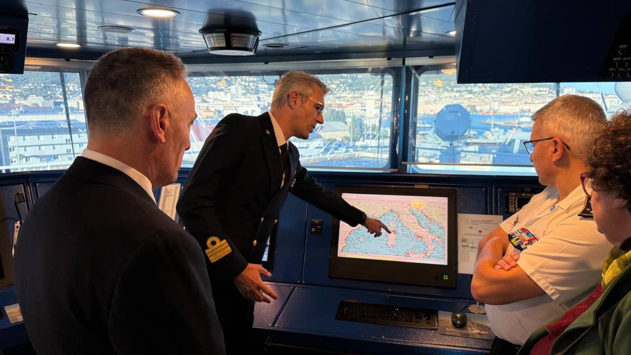 Attività istituzionale della Guardia Costiera lungo la costa